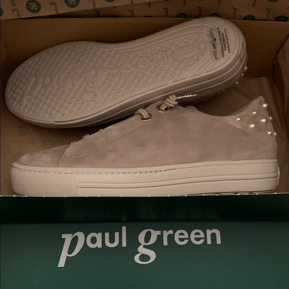 Leather Sneakers with pearl detail. US sizes. Beige Suede Leather